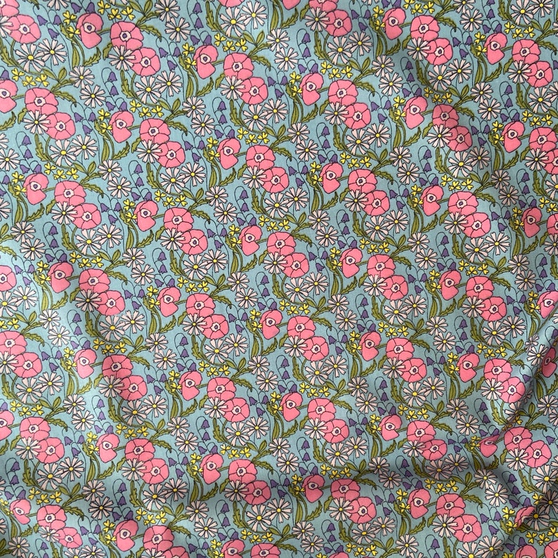 Vintage Style Flower Cotton Fabric Cotton Material Medium Etsy