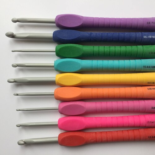 Knitpro Waves Soft Grip Aluminium Crochet Hook Various Sizes Etsy