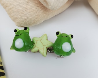 カエルのヘアクリップ 2個セット ヘアクリップ ミニブリングス カエル
