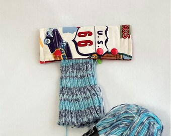 Circular Knitting Needle Holder: Printed Needle Snapper, Holiday Project