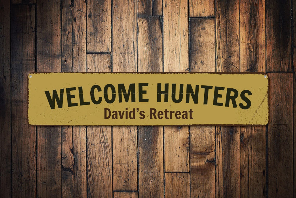 Hunters Sign Personalized Retreat Name Sign Custom Etsy