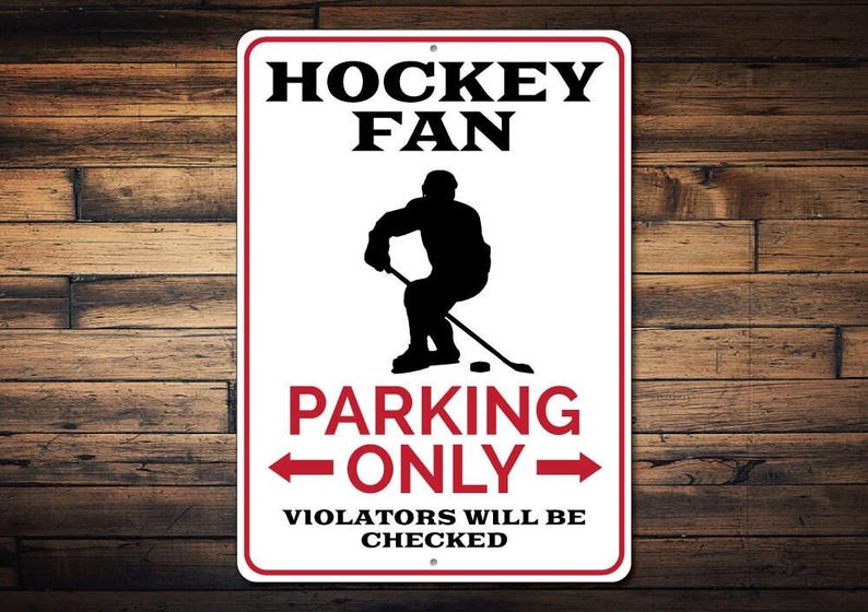 Hockey Fan Parkschild, Hockey Schild, Geschenk für Hockey Fan, Hockey Geschenk, Hockeyspieler Schild, Mannhöhle Dekor - Hochwertiges Aluminium Hockey Fans Bild 1