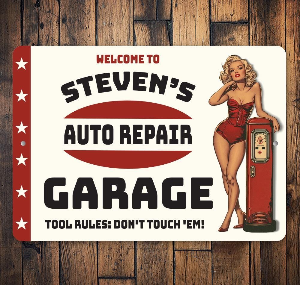 Retro Pin-Up Girl niestandardowy metalowy znak garażowy - spersonalizowany wystrój warsztatu samochodowego - sztuka ścienna w stylu vintage dla mężczyzn