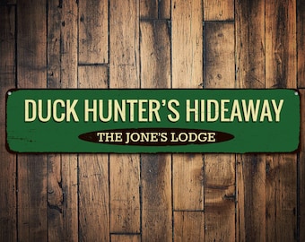 Hunting Decor, Personalized Duck Hunter's Hideaway Sign, Lodge Sign Decor, Family Name Sign, Lake House Sign - Quality Aluminum Duck Hunter