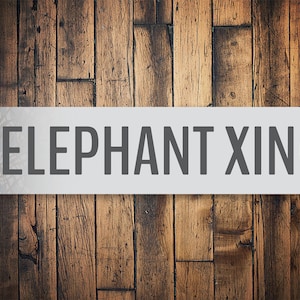 Elephant Xing Sign, Elephant Lover, Elephant Decor, Zoo Sign, Zoo Animal, Zoo Decor, Zoo Metal Sign, Zoo Animal Decor - Quality Aluminum