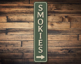 Segno direzionale Smokies, Segno personalizzato, Smoky Mountain Park Segno, Regalo Smokies, Oggettistica per la casa, Segno di sentiero escursionistico - Segno di metallo verticale