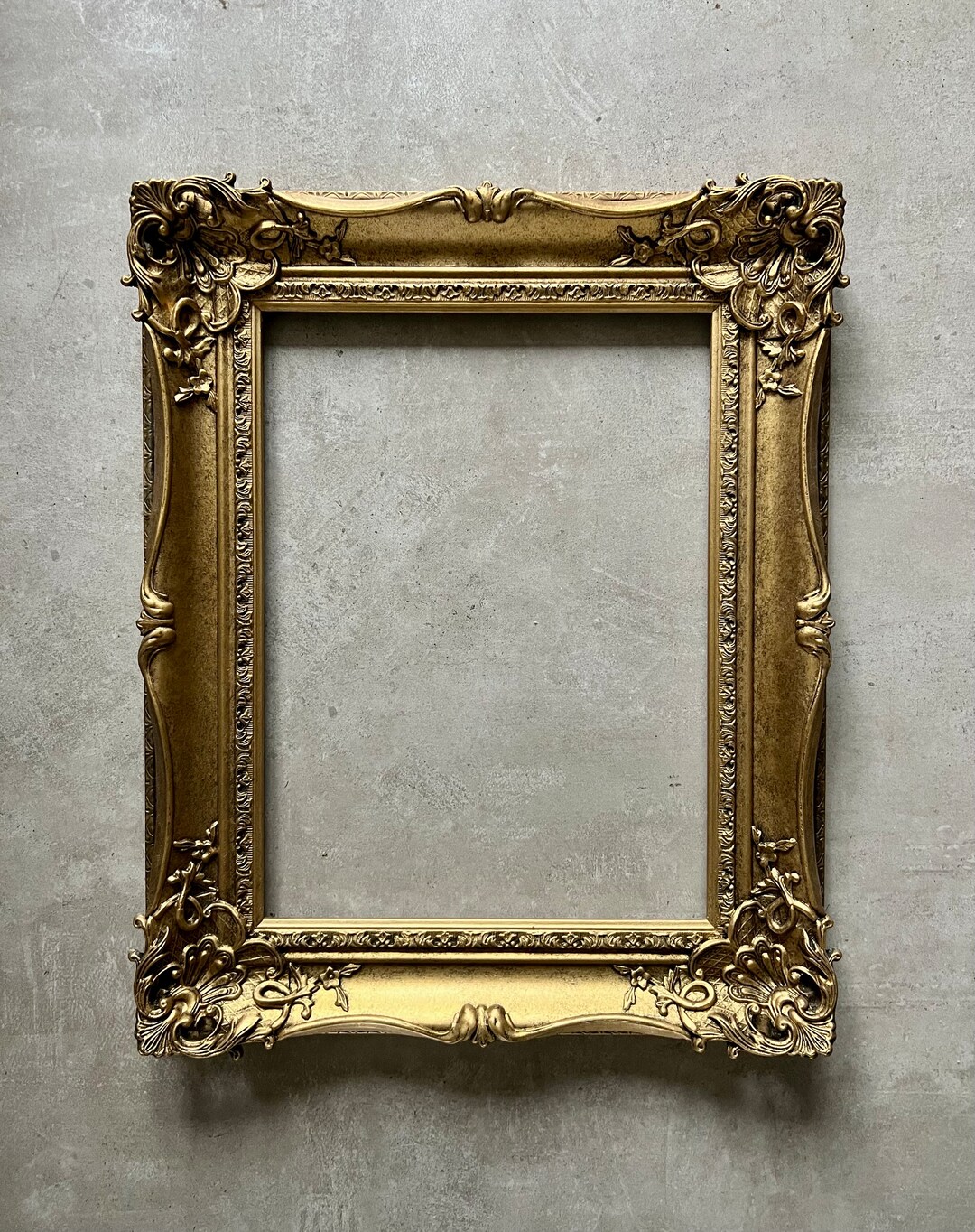①アンティーク風ゴールドフレームGOLD FRAME PRINTS大型二点お