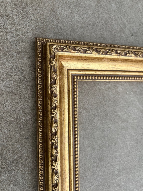 Marco De Fotos Adornado Dorado Con Montaje A Medida - Estilo Barrido, 8x10 Pulgadas
