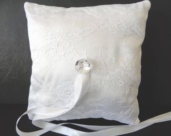 White lace ring bearer pillow, white ring pillow, ring bearer pillow, ring pillow, lace ring bearer pillow