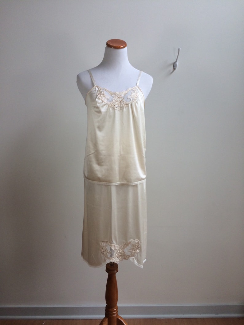Cream Silky Slip Set with Applique from Montgomery Ward Small Medium