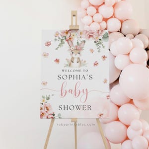 Bearbeitbar Somebunny ist auf dem Weg Babyparty Willkommensschild, Babyparty Poster Schild Vorlage, süßes Kaninchen, Hase, Blush Pink Floral