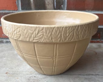 Vintage Clay City Pottery Yellow Leaves & Plaid Yelloware Stoneware 11" Mixing Bowl L0126C45