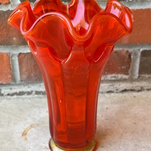 Vintage MCM Mid-Century Modern Viking Glass Epic Amberina Persimmon Orange & Yellow 7 1/2&quot; Vase L0525
