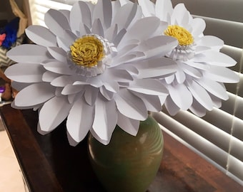 Paper flowers/white paper daisies /yellow paper center/stemmed paper flowers/paper daisy decor/white daisy paper flowers/paper flower decor