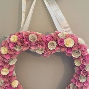 Paper heart wreath/large paper heart/pink paper flowers/cream paper flowers/butter cream paper flowers/paper heart decor/large paper flowers image 4