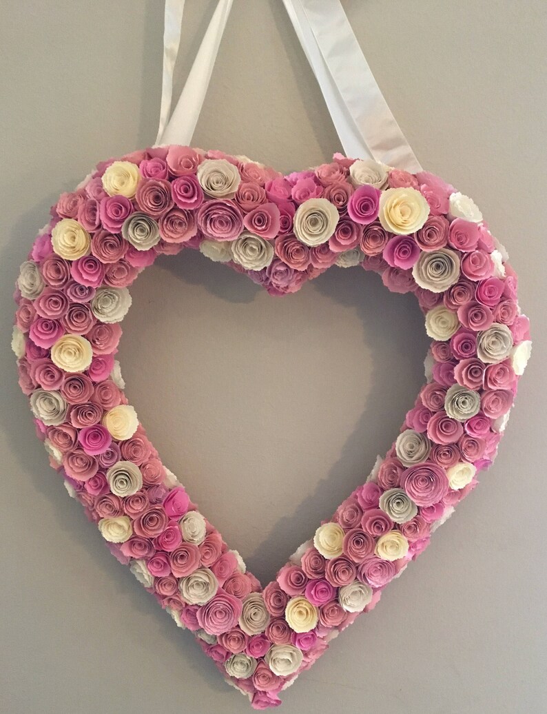 Paper heart wreath/large paper heart/pink paper flowers/cream paper flowers/butter cream paper flowers/paper heart decor/large paper flowers image 9
