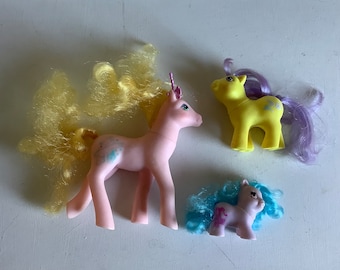 G1 My little Pony toy choose vtg 80s Pretty Belle Prom queen sweetheart sisters Baby nightcap yellow hats teeny tiny litte giggles abc block