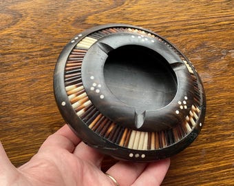 Vintage wooden ashtray with inlay porcupine quills retro 70s decor dark wood African or indigenous folk art