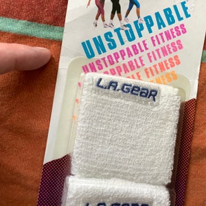 LA Gear unstoppable digital sport watch vintage 90s on wrist sweat band for exercise running cycling in original package 80s fitness image 10