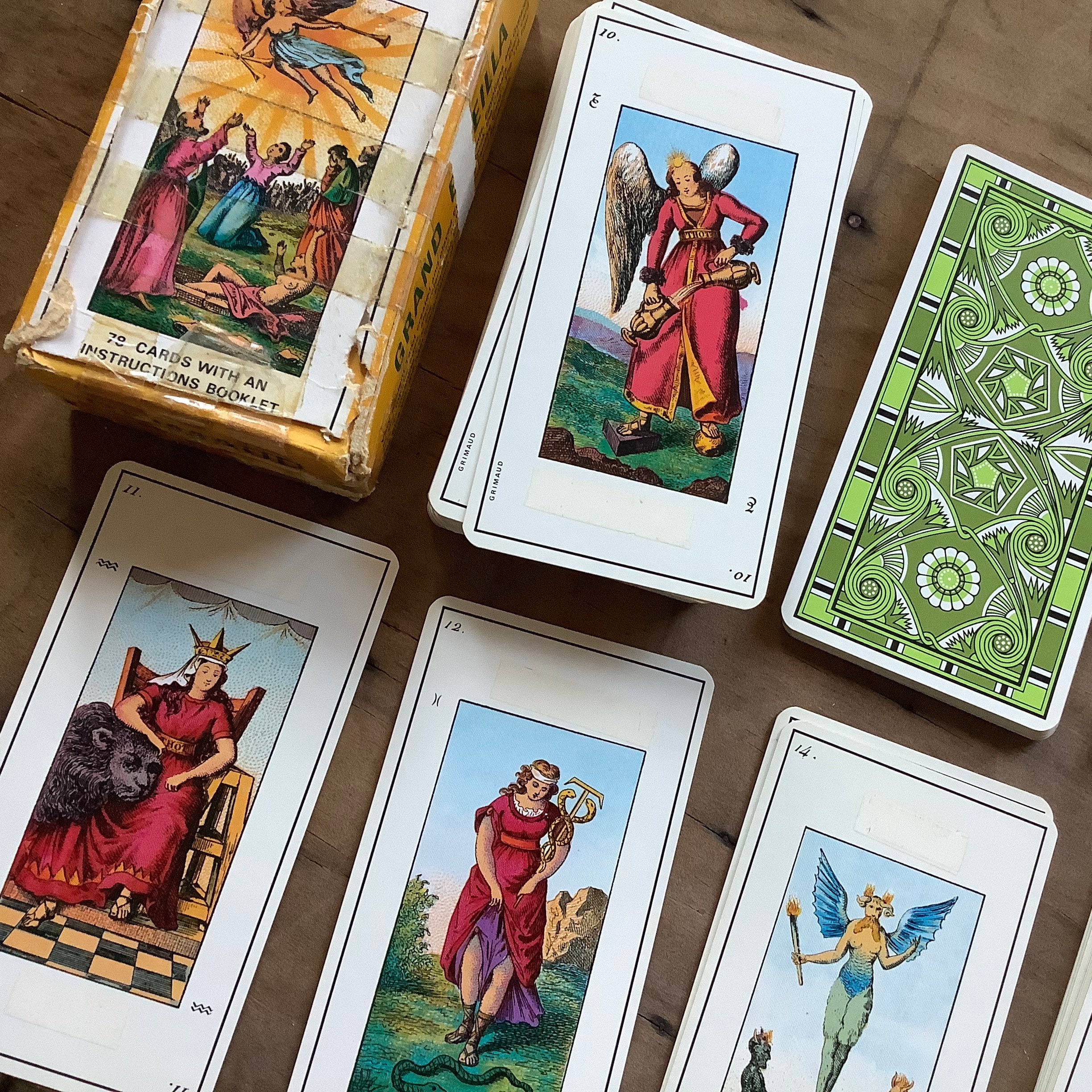 GRAND ETTEILLA EGYPTIAN GYPSIES TAROT