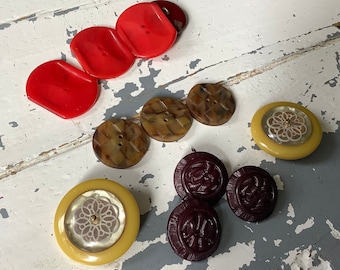 Matching pair or set buttons CHOOSE one style vintage red Bakelite plastic casein textured big large huge chunky coat statement