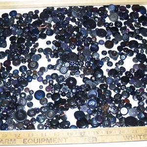 Großes Knopfset 400 schwarze Knöpfe, Nähzubehör, Lot von Knöpfen, durchgenähte schwarze Knöpfe zum basteln