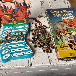 Walt Disney Mastermind-spel, vintage brädspel logikpussel från 4 år, Musse Pigg Långben Pinocchio Kalle Anka Jiminy Syrsa svampar 79