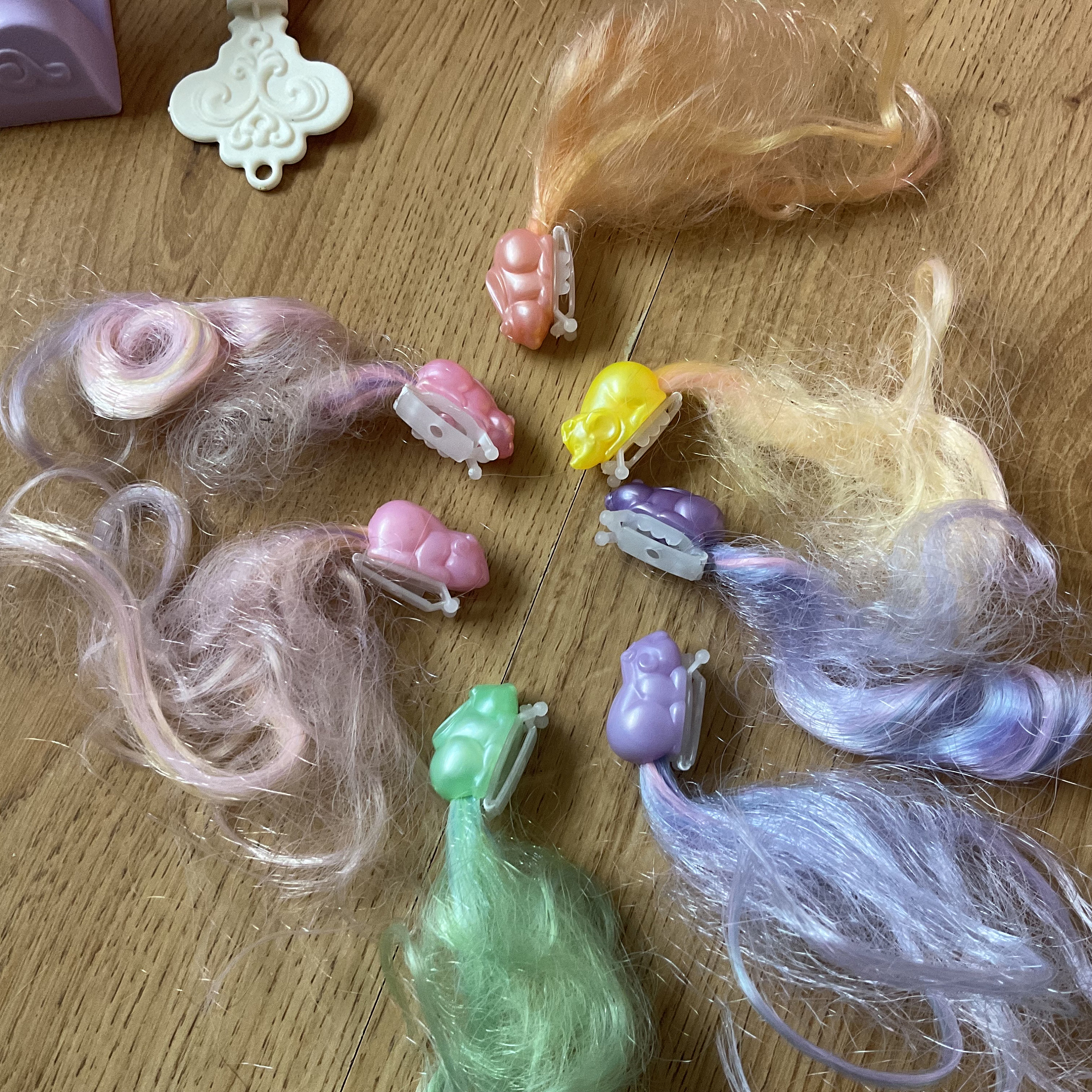 Lady Lovely Locks Castle Garden Play Set 80s 7 Pixie Tail Hair