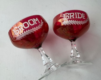 Taças de cristal de cranberry cortadas para limpar a noiva e o noivo VER FLAW copos de vinho de casamento presente de aniversário vermelho rubi gravado com folhas de flores