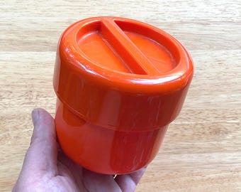 Lata de temperos de melamina vintage, plástico laranja escuro, designer canadense dos anos 1970, Andre Morin, feito no Canadá, utensílios de cozinha Kartell, plásticos retrô