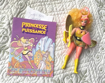 Sweet Bee doll 100% complete with mini comic book She-Ra princess of power shield wings antennae comb 1980s masters of the universe motu