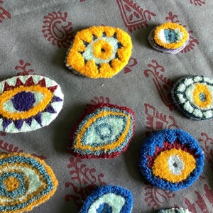 Remendo bordado à mão para mochila de jaqueta de chapéu, visão de sabedoria de proteção contra mau-olhado, costurar em azul amarelo vermelho difuso bordado com agulha 3D