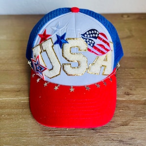 Patriotic Trucker Hat w/ Hat Chain, Red White Blue, 4th of July Trucker, Foam Trucker Hat, Trucker Hat, July 4th, USA Iron Patches, Stars