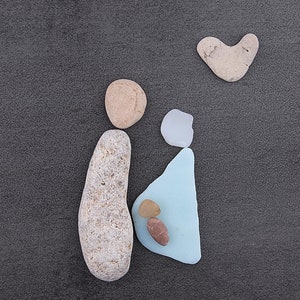 Kit de bricolaje con imagen de guijarros para futuros padres. Regalo hecho a mano para futuros padres. Decoración artística playera. Regalo personalizado para futuros familiares.