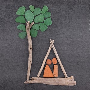 Brautpaar im Zelt unter Baum Kieselstein-Art-Kit von der Natur inspiriert