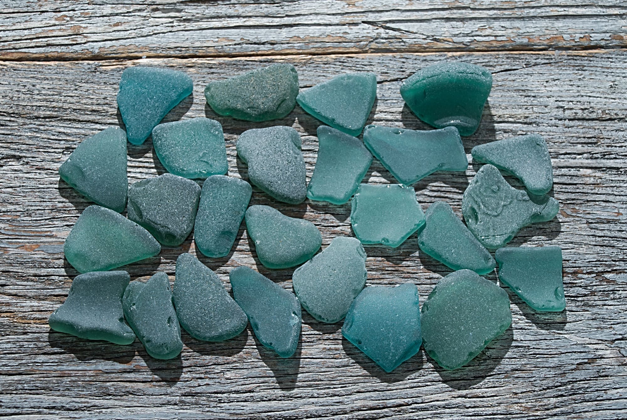 Greenish turquoise sea glass 25pcs. Teal raw sea glass. Sea Etsy