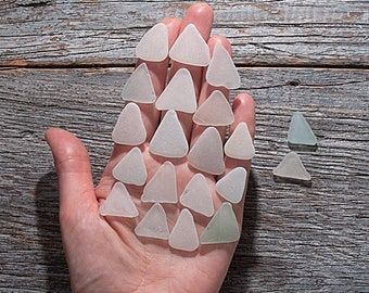 Triangle sea glass bulk 20pcs, Real beach glass for crafting, Jewelry sea glass, Beach home decor. Beach art decor pictures, cards.