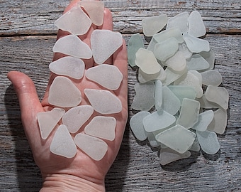 White and Blue sea glass bulk 55pcs. Large to medium beach glass mix. Beach mosaic. Jewelry supplies. Sea glass decor. Seating cards