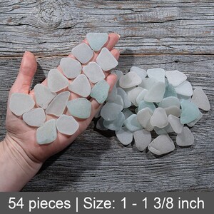 Seeglas lose 54 Stück Groß bis Mittel. Strandschmuck. Assortierte Seeglas. Strandglas oder Strandmuschel