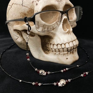 Gothic Skull Eyeglass Chain, Skull Mask Chain, Lobster Claw Eyeglass Chain, Skull Glasses Lanyard Blood Red