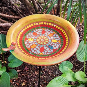 Glow in the Dark Mosaic Bird Bath – Handmade Garden Stake – Unique Outdoor Art for Bird Lovers – One of a Kind Garden Gift - Bird feeder