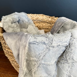 Minky Cuddle Throw Blanket