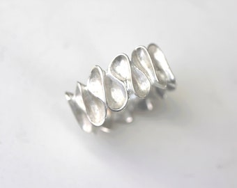 MEANDRE Solid Silver Ring