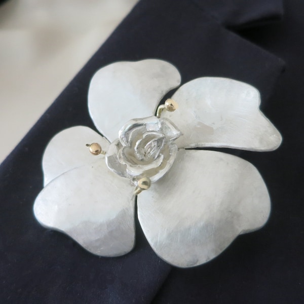 Broche HIBISCUS