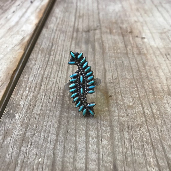 Zuni Needlepoint Ring