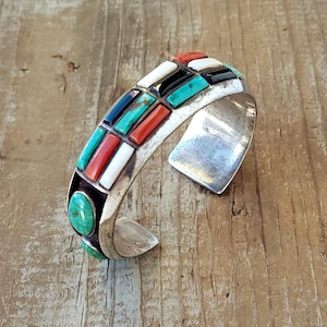 Bracciale rigido moderno vintage