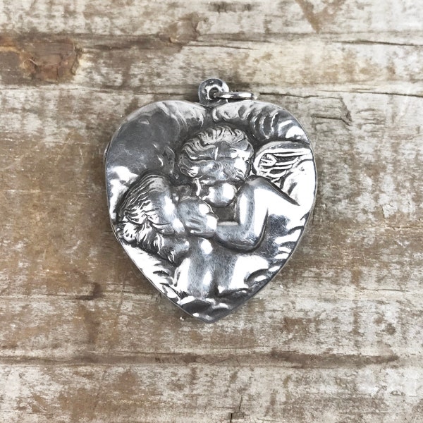 Lover's Dream Locket