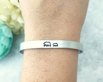 Mama Bear - Mothers Day Gift - Expecting Mom Gift - New Mom Gift - Mama Bear Bracelet - Mama Bear Jewelry - Gift for Mom - Gift for New Mom
