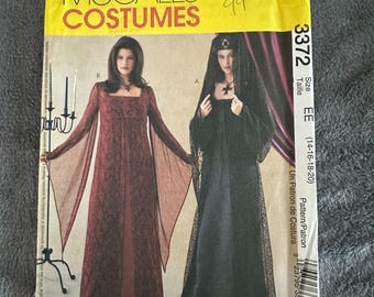 McCall's Costume Pattern 3372: Medieval Gothic Renaissance Dress (Size 14-20) UNCUT