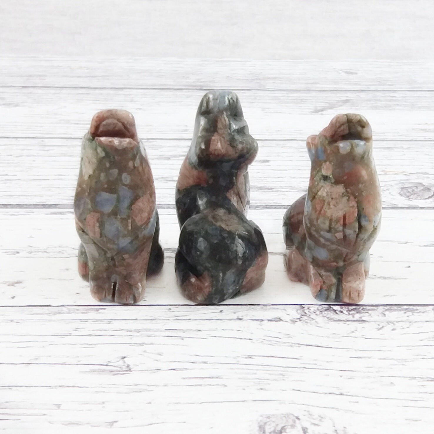 Que Sera Stone Wolf Statue Adorno de lobo infundido reiki Etsy